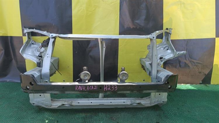 Рамка радиатора Тойота РАВ 4 в Богучанах 103307
