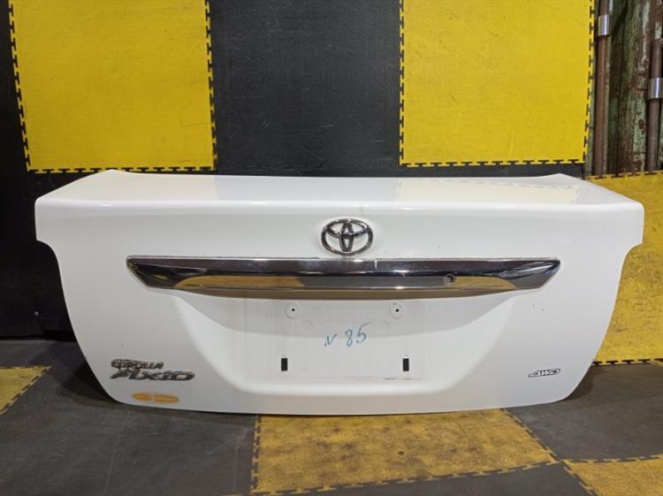 Крышка багажника Тойота Королла Аксио в Богучанах 108392