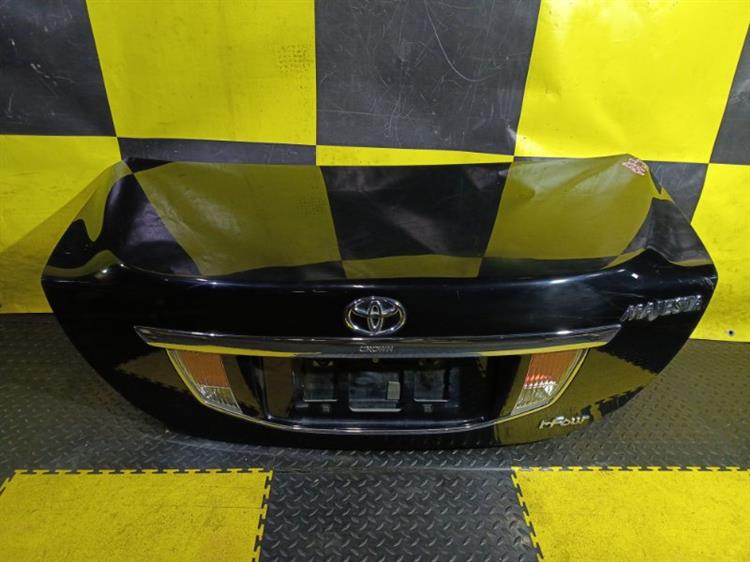 Крышка багажника Тойота Краун Маджеста в Богучанах 112017