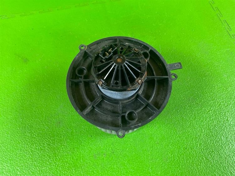 Мотор печки Тойота Териос Кид в Богучанах 113143