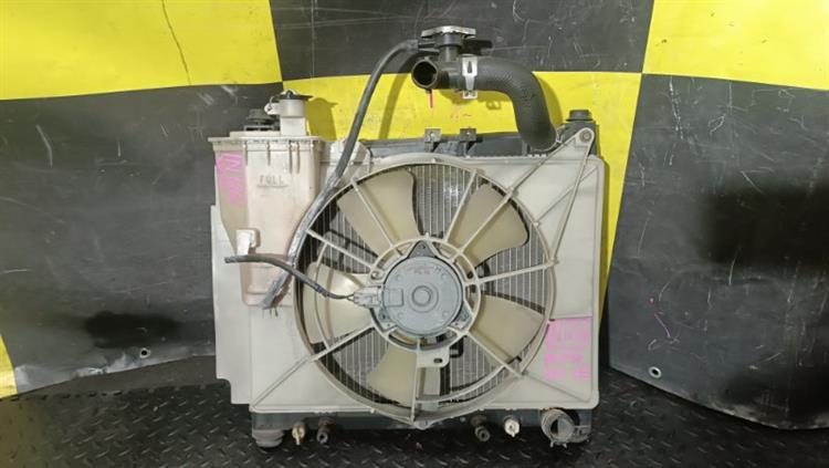 Радиатор основной Тойота Пробокс в Богучанах 116750