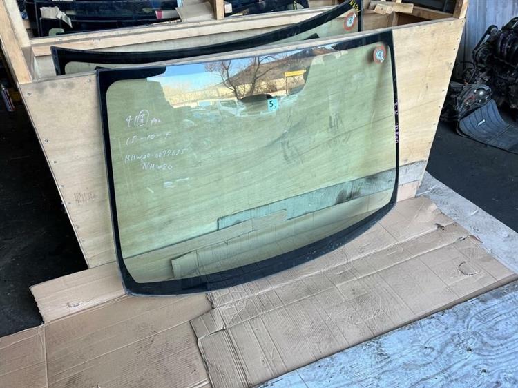 Лобовое стекло Тойота Приус в Богучанах 236521