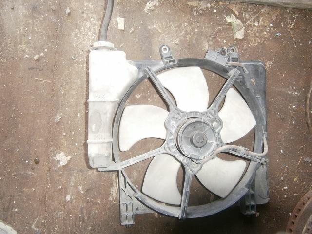 Диффузор радиатора Хонда Джаз в Богучанах 24008