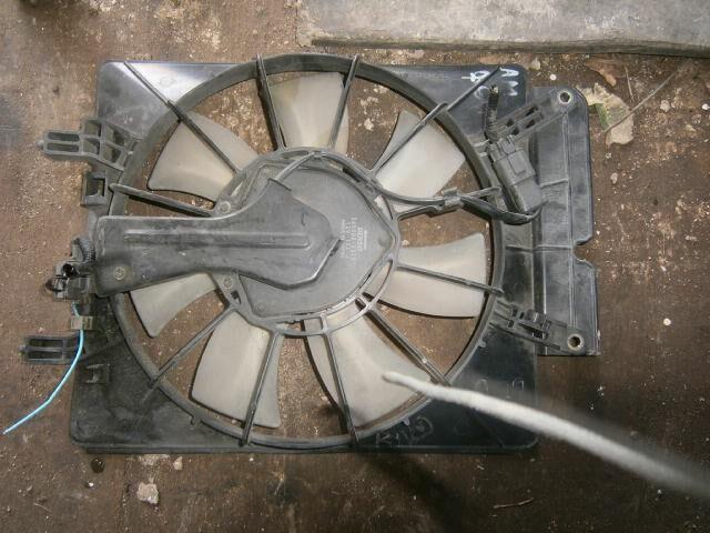 Диффузор радиатора Хонда СРВ в Богучанах 24032