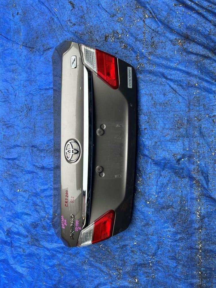 Крышка багажника Тойота Премио в Богучанах 240654
