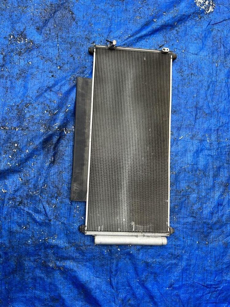 Радиатор кондиционера Хонда Фит в Богучанах 240686