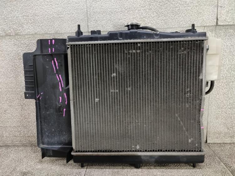 Радиатор основной Ниссан Куб в Богучанах 409225