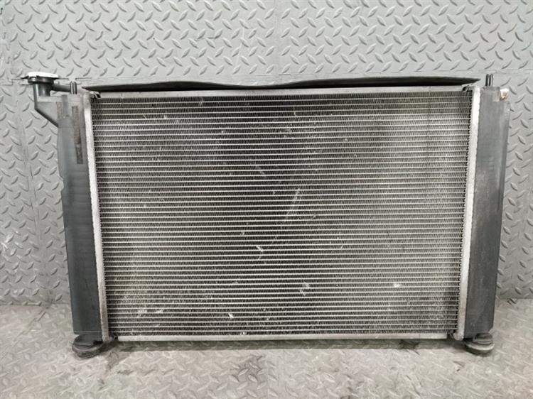 Радиатор основной Тойота Виш в Богучанах 431311