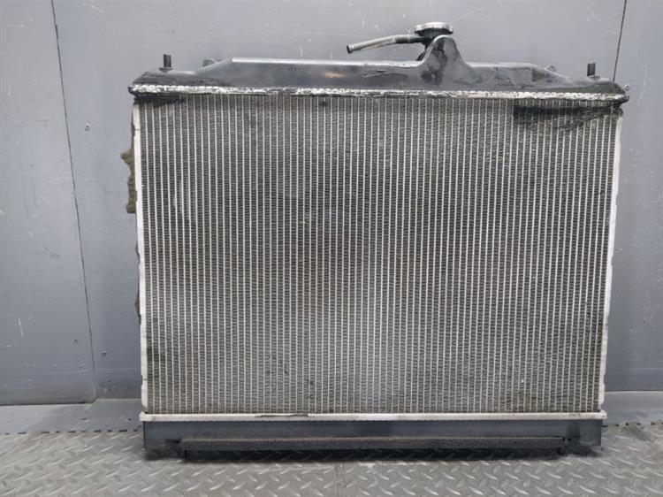 Радиатор основной Ниссан Серена в Богучанах 476433
