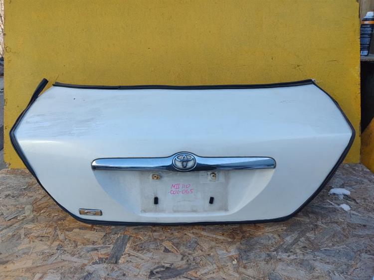 Крышка багажника Тойота Марк 2 в Богучанах 50781
