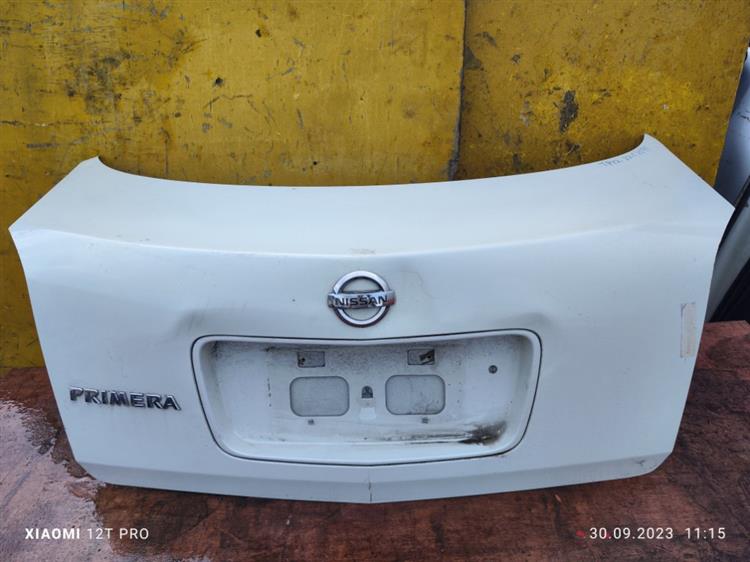 Крышка багажника Ниссан Примера в Богучанах 651911