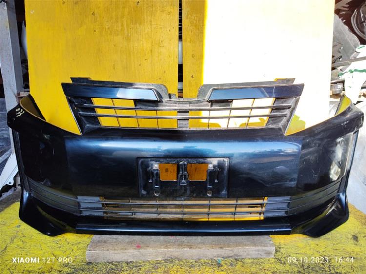 Бампер Тойота Вокси в Богучанах 65882