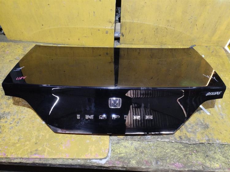 Крышка багажника Хонда Инспаер в Богучанах 710301