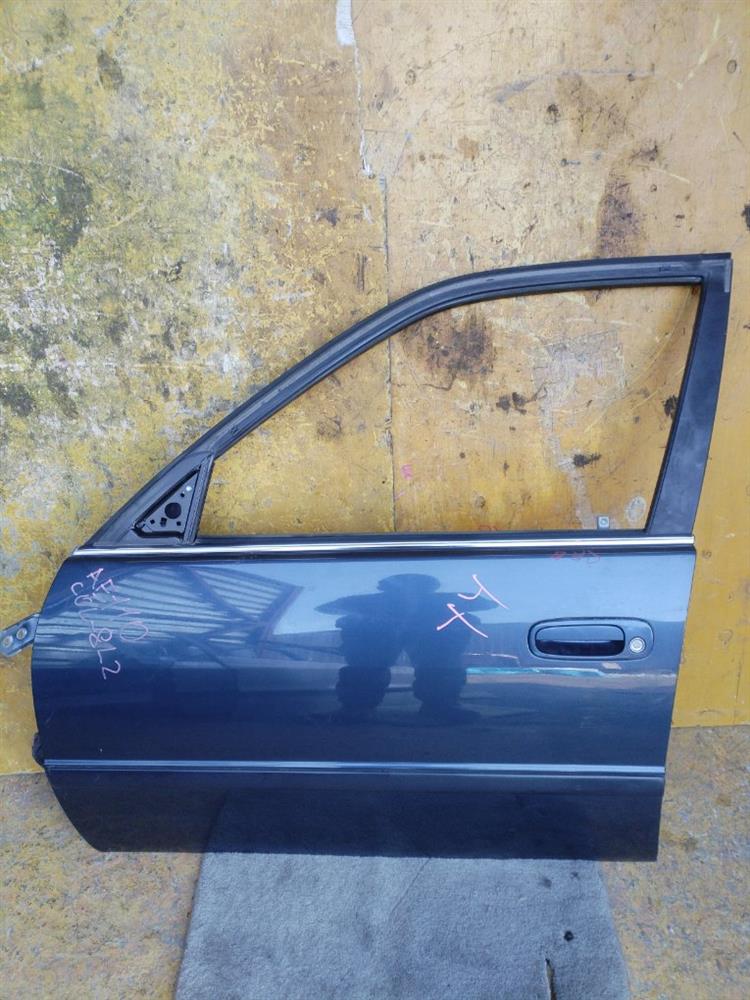 Дверь Тойота Спринтер в Богучанах 72985