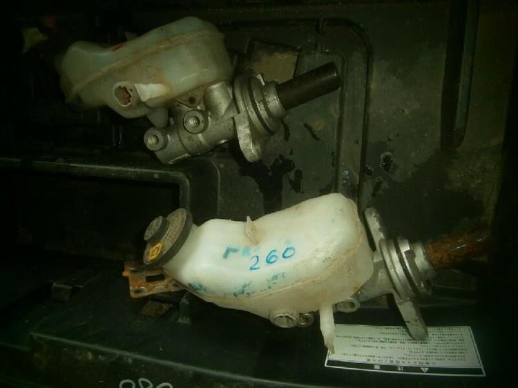 Главный тормозной цилиндр Тойота Премио в Богучанах 73101