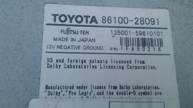 Магнитофон Toyota Noah