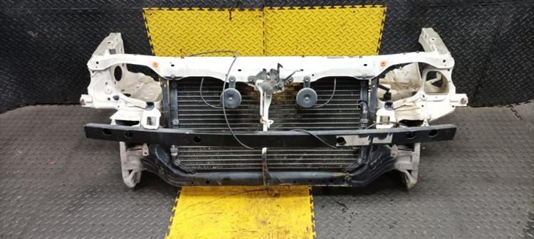 Рамка радиатора Тойота Карина в Богучанах 893511