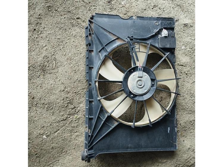 Диффузор радиатора Тойота Королла в Богучанах 93369